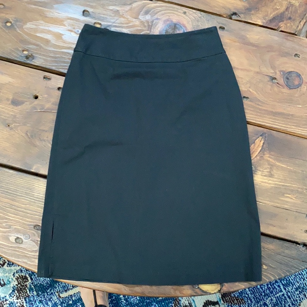 Banana Republic stretch black skirt